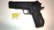 Vigor V9 Airsoft Pistol. New.