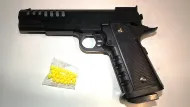 Vigor V16 Airsoft Pistol. New